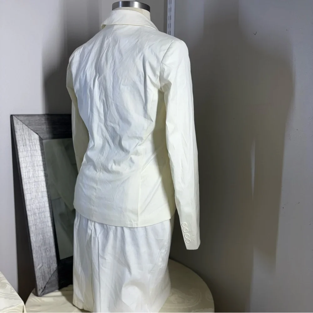 New York & Company cream color suit set Tailored Blazer with Notched Lapels